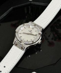 Hublot Classic Fusion Replica Watches Dial Mother Of Pearl White 33mm (2)