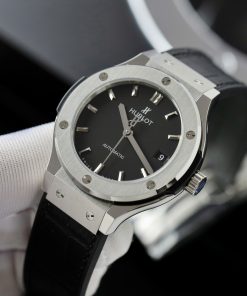Hublot Classic Fusion Titanium Black Replica Watches JJF Factory (10)