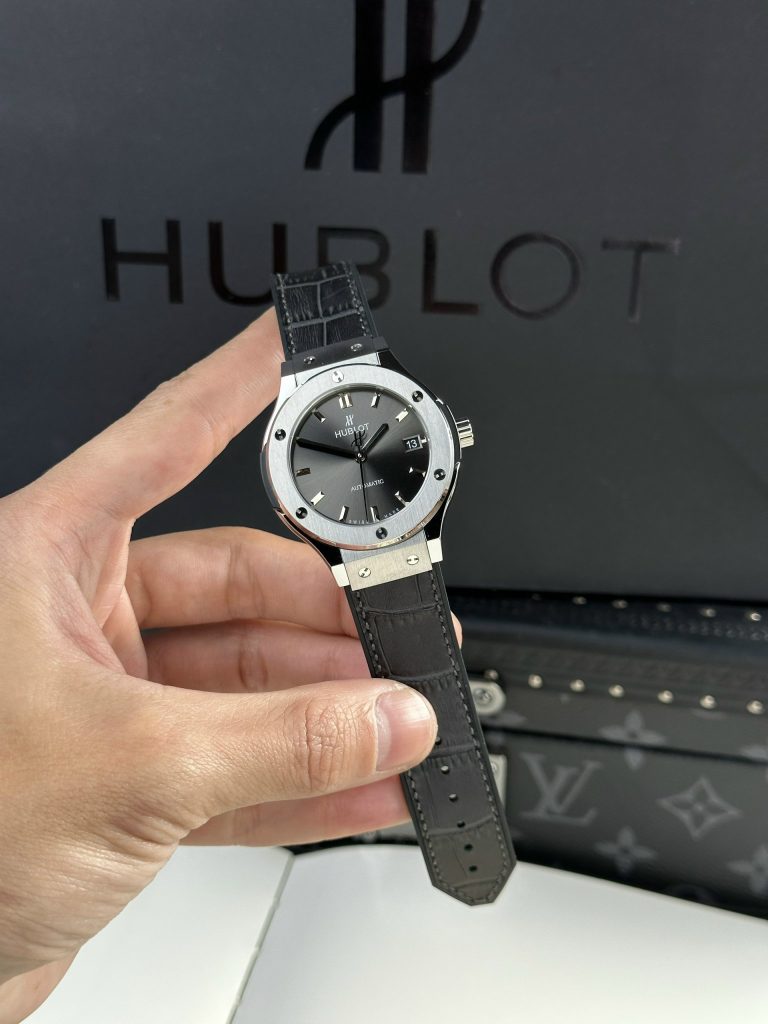 Hublot Classic Fusion Titanium Gray Best Replica JJ Factory 2024 38mm (1)