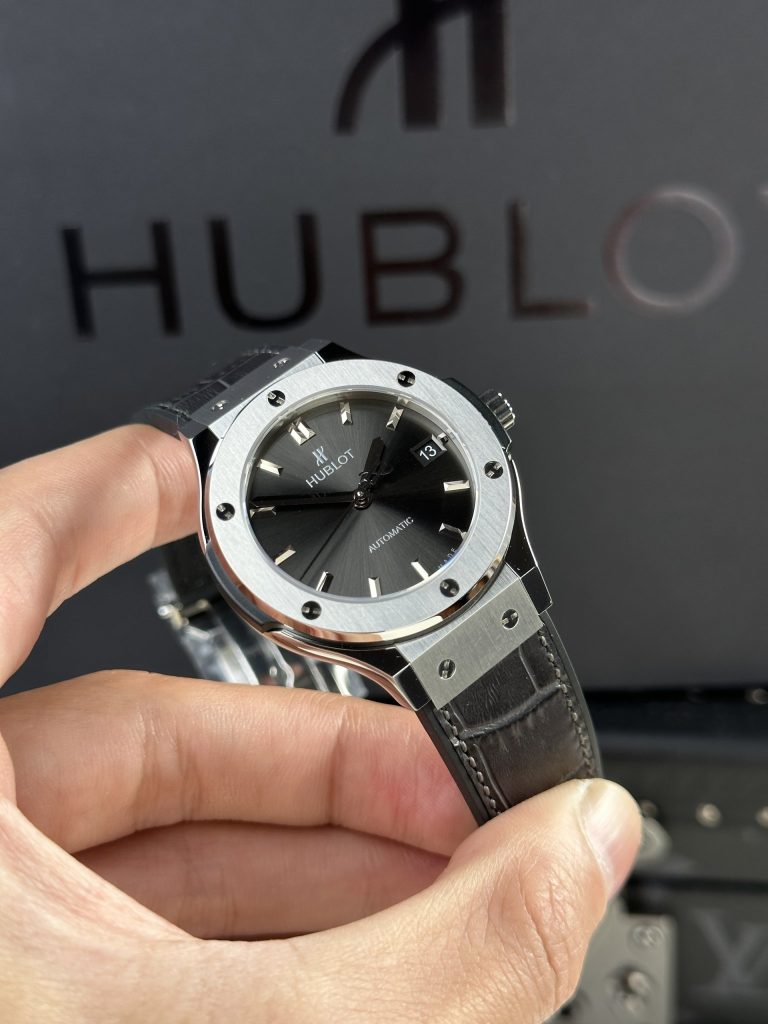 Hublot Classic Fusion Titanium Gray Best Replica JJ Factory 2024 38mm (1)