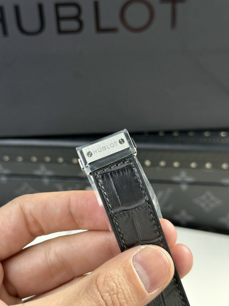 Hublot Classic Fusion Titanium Gray Best Replica JJ Factory 2024 38mm (1)