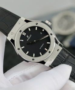 Hublot Classic Fusion Titanium Replica Watches Black Dial JJF 2024 (4)