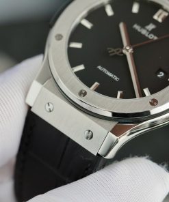Hublot Classic Fusion Titanium Replica Watches Black Dial JJF 2024 (4)