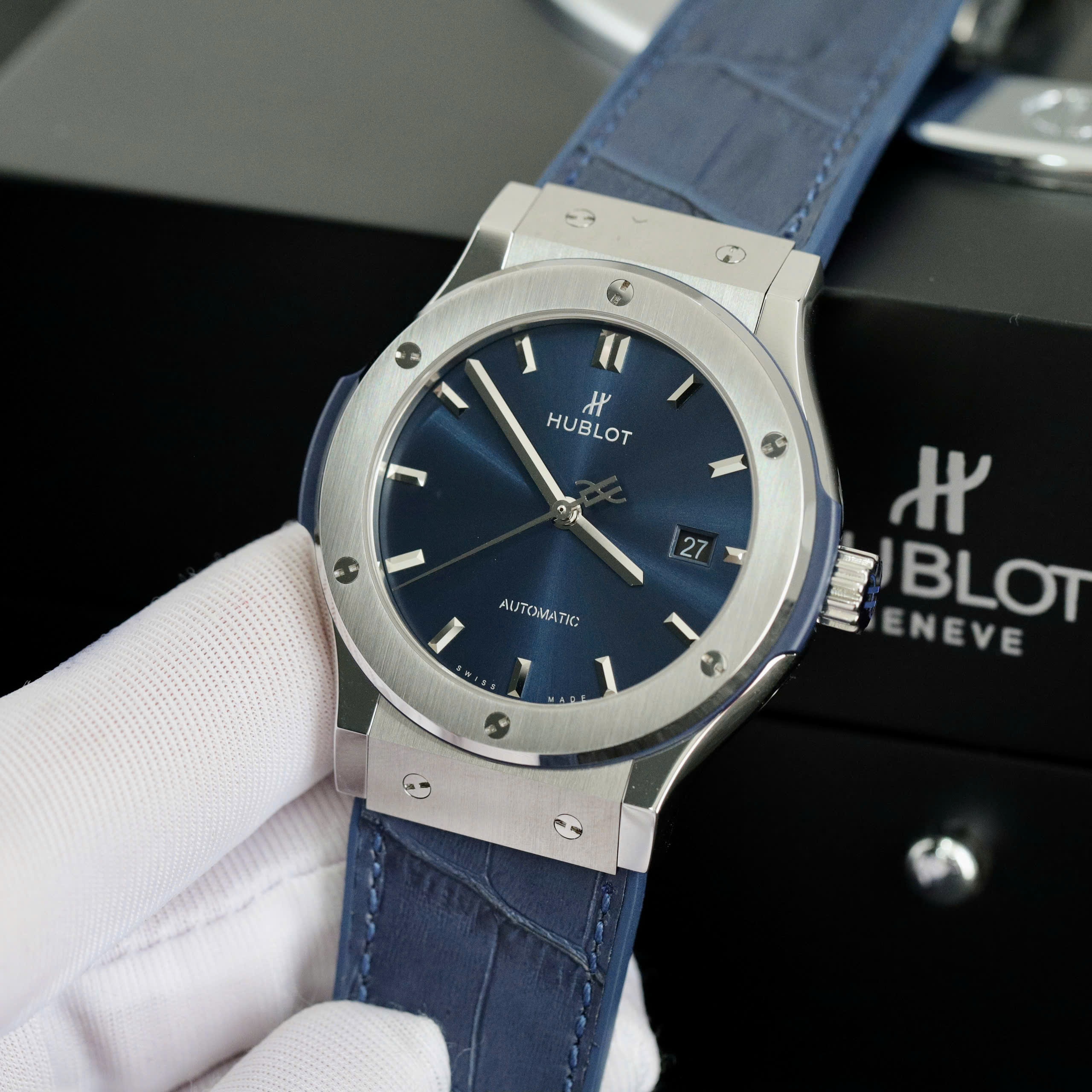 Hublot Classic Fusion Titanium Replica Watches Blue Dial JJF Factory 2024 (5) Hublot Classic Fusion Titanium Replica Watches Blue Dial JJF Factory 2024 (7)