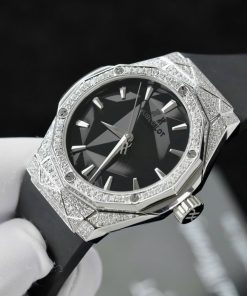 Hublot Orlinski Best Replica Watch Custom Moissanite Diamonds Hong Kong 40mm (2)