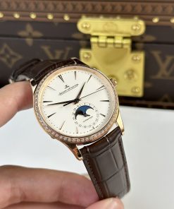 Jaeger-LeCoultre Master Ultra-Thin Moon Bezel Diamonds Best Replica (1)