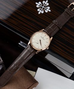 Jaeger-LeCoultre Master Ultra-Thin Small Seconds Replica Watch APS Factory 39mm (9)