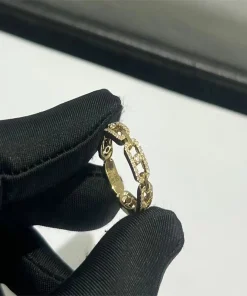 Messika Women Rings Custom 18K Gold Diamond (2)