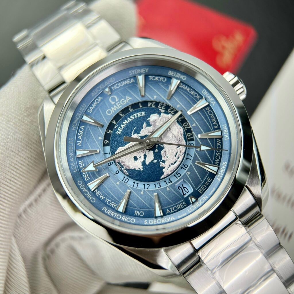 Omega Aqua Terra Worldtimer Summer Blue VS Factory (8)