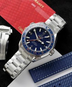 Omega Best Replica Watch Seamaster Planet Ocean 600M Blue VS Factory