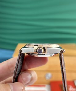 Omega Constellation Best Replica Watch Chocolate Dial UM Factory 39mm (1)