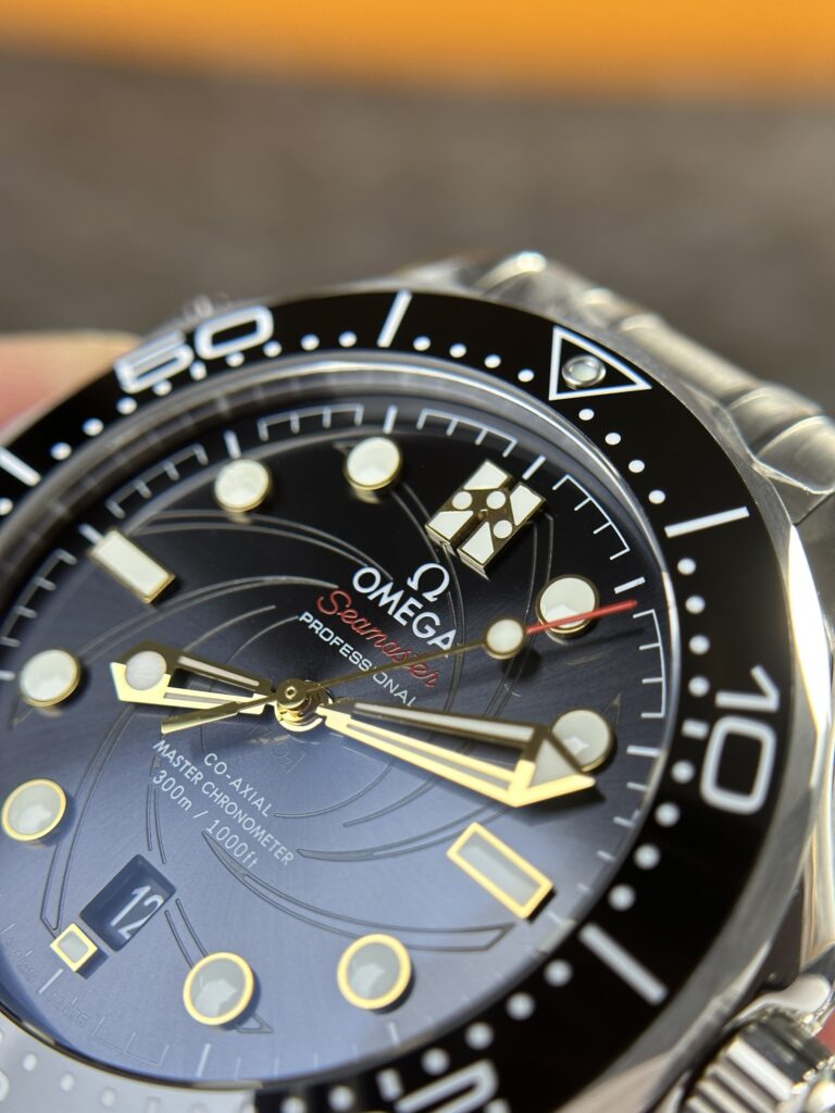 Omega James Bond 007 Limited Edition Replica Watches VS Factory 42mm (2)