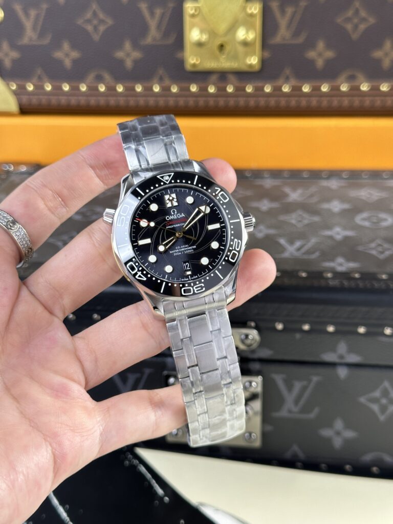 Omega James Bond 007 Limited Edition Replica Watches VS Factory 42mm (2)