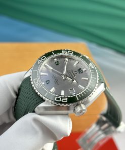 Omega Planet Ocean 600M Gray Dial Bezel Green Ceramic Best Replica VSF (1)