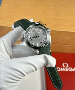 Omega Planet Ocean 600M Gray Dial Bezel Green Ceramic Best Replica VSF (1)
