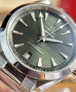 Omega Seamaster Aqua Terra Green Dial Best Replica VS Factory 41mm (1)