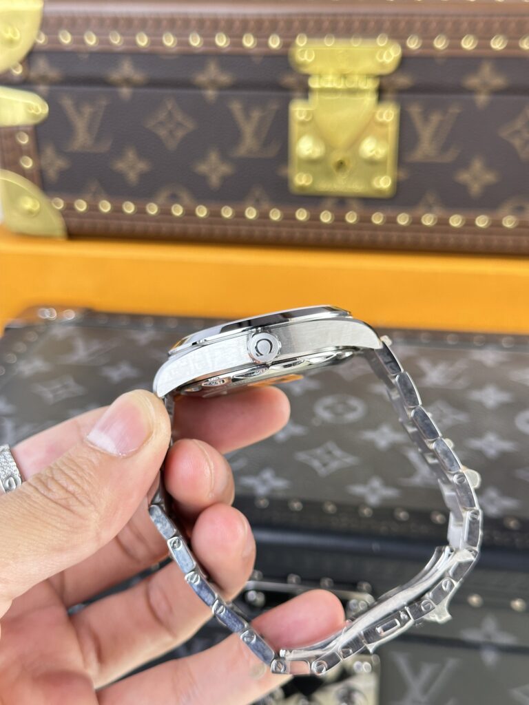 Omega Seamaster Aqua Terra Replica Watches Blue VS Factory 43mm (8)