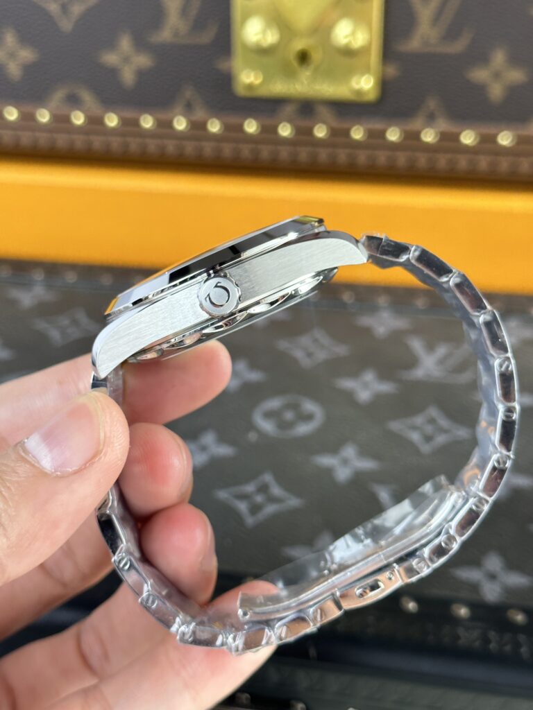 Omega Seamaster Aqua Terra Replica Watches VS Factory Best Quality 43mm (2)