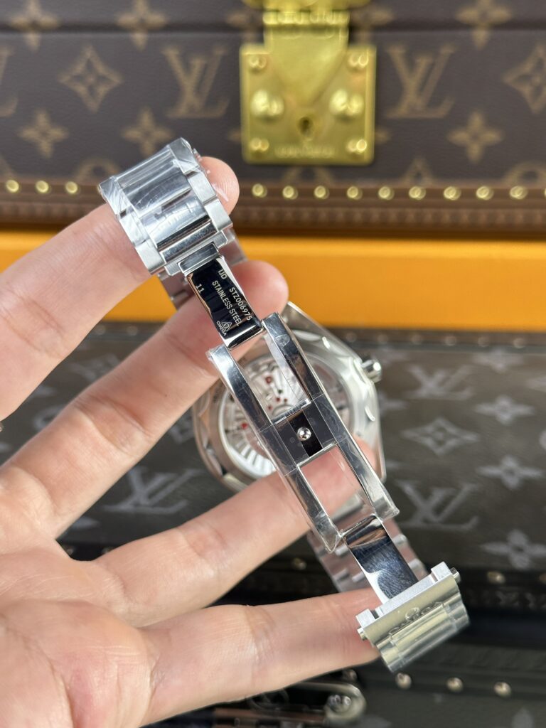 Omega Seamaster Aqua Terra Replica Watches VS Factory Best Quality 43mm (2)