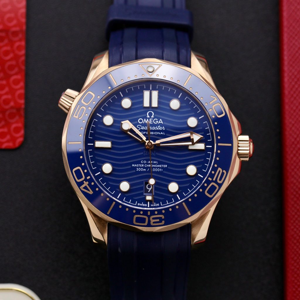 Omega Seamaster Diver 300M Rose Gold Replica Watches Dial Blue 42mm (2)