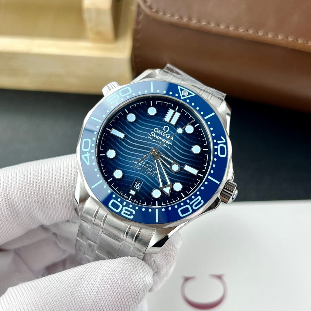 Omega Seamaster Diver 300m 75th Anniversary Summer Blue VS (6)