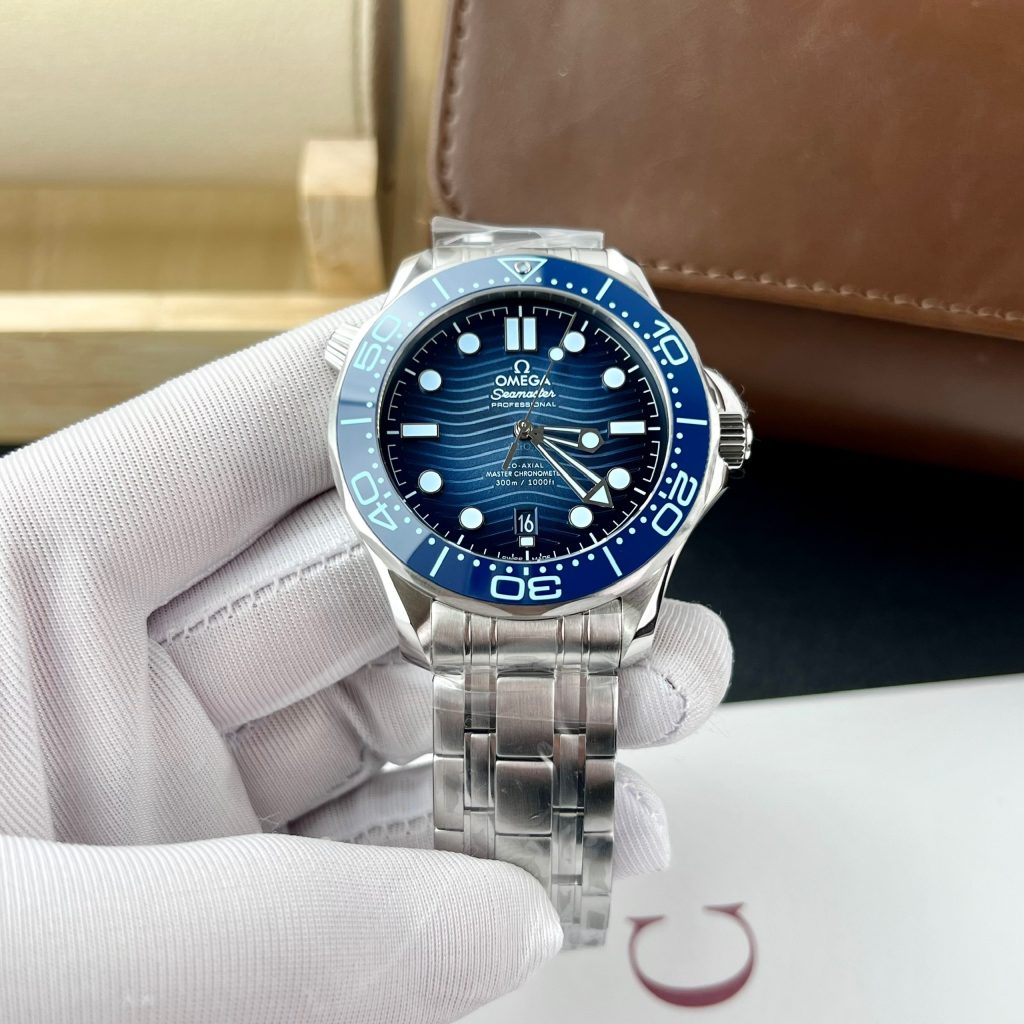 Omega Seamaster Diver 300m 75th Anniversary Summer Blue VS (6)