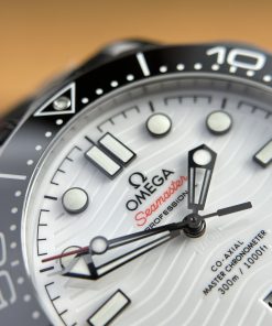 Omega Seamaster Diver 300m Co-Axial White Dial Best Replica Watch VS Factory 41mm (4)