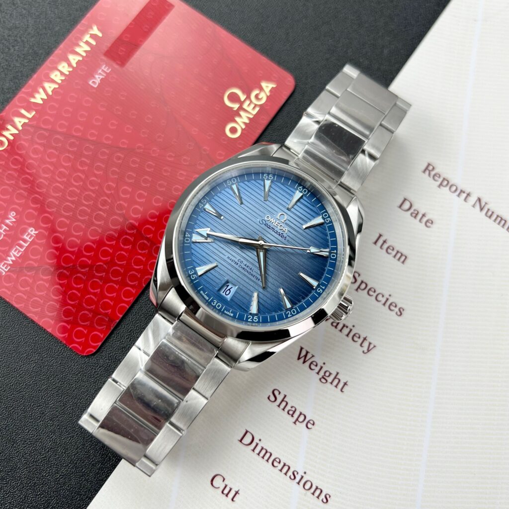 Omega Seamaster Ice Blue Replica Watches VS Factory (4)
