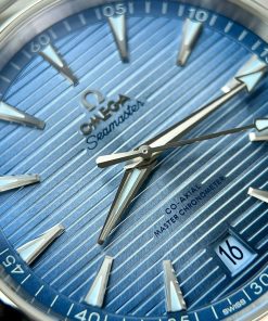 Omega Seamaster Ice Blue Replica Watches VS Factory (4)