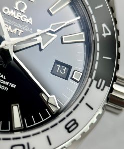 Omega Seamaster Planet Ocean 600M Replica Watches Black Dial VS Factory (1)