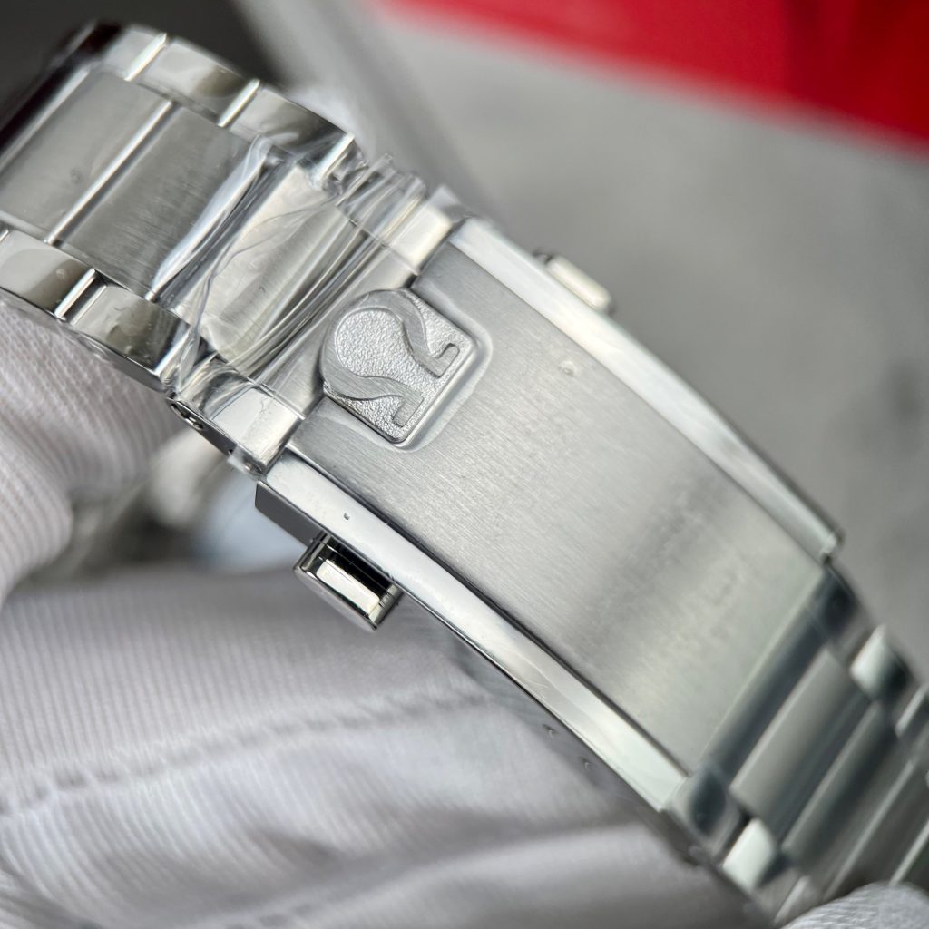 Omega Speed Master Snoopy Avard Replica Watches Best Quality 42mm (1)