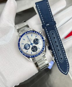Omega Speed Master Snoopy Avard Replica Watches Best Quality 42mm (1)