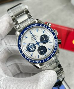 Omega Speed Master Snoopy Avard Replica Watches Best Quality 42mm (1)