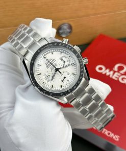 Omega Speedmaster Apollo 13 Silver Snoopy Replica 11 Watch OM Factory 42mm (2)