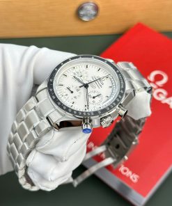 Omega Speedmaster Apollo 13 Silver Snoopy Replica 11 Watch OM Factory 42mm (2)