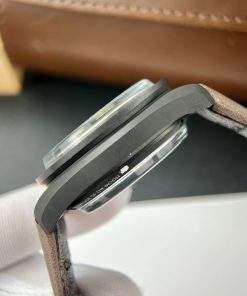 Omega Speedmaster Dark Side Of The Moon Fake Watches 44mm (3)