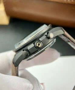 Omega Speedmaster Dark Side Of The Moon Fake Watches 44mm (3)