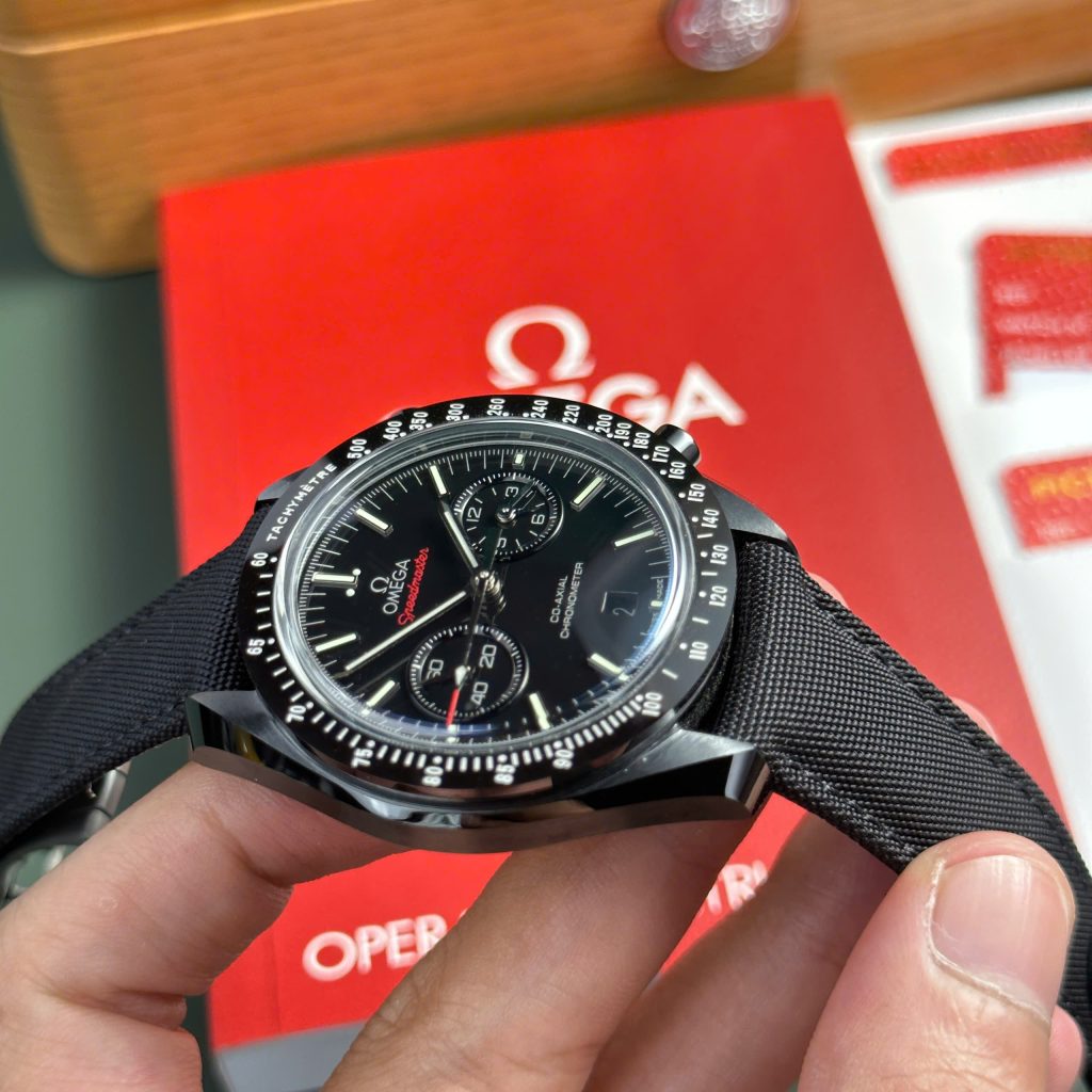Omega Speedmaster Dark Side Of The Moon Replica 11 Watches Black Ceramic OM Factory 44mm (2)