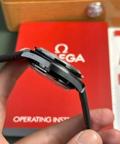 Omega Speedmaster Dark Side Of The Moon Replica 11 Watches Black Ceramic OM Factory 44mm (2)