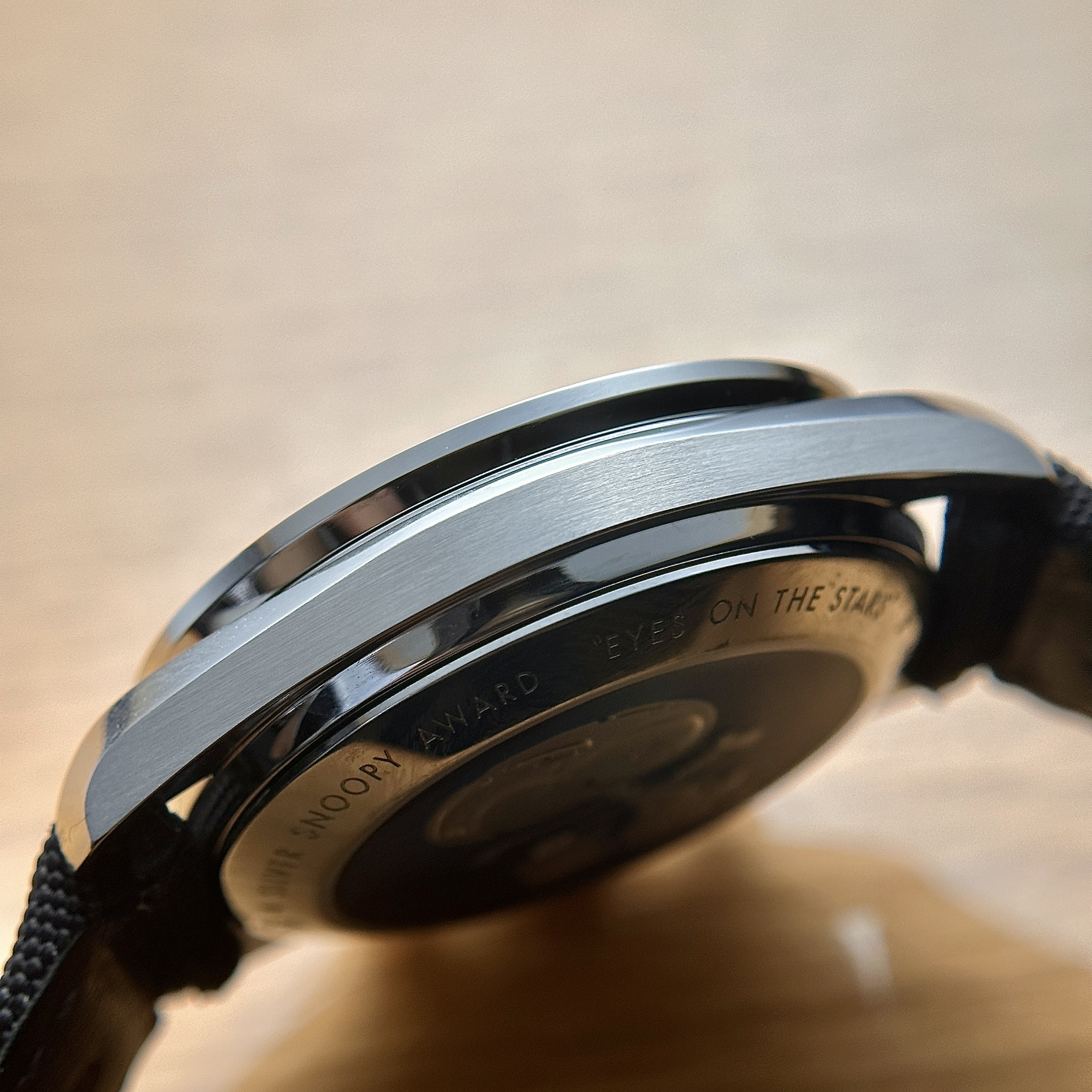 Omega Speedmaster Snoopy Award 45th Replica 11 OS Factory 42mm (8) Omega Speedmaster Snoopy Award 45th Replica 11 OS Factory 42mm (5)