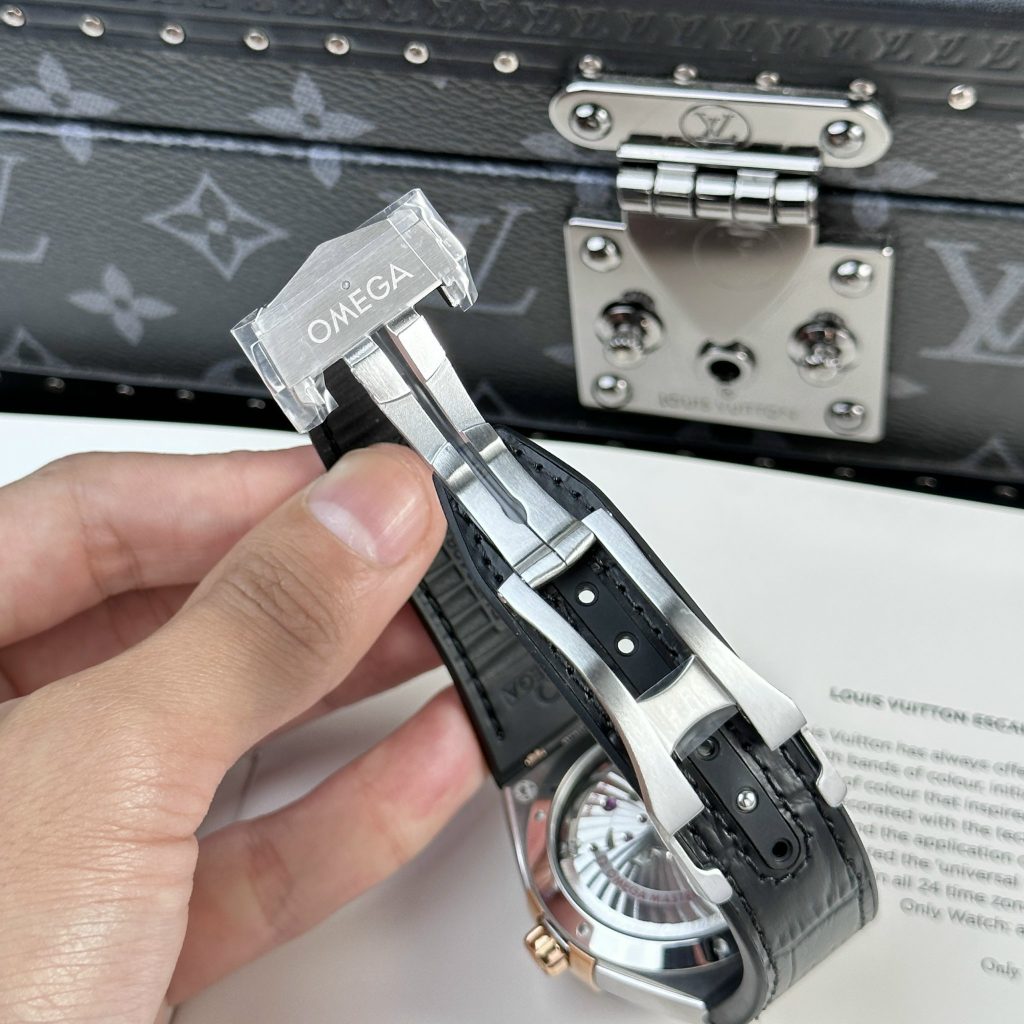 Omga Constellation Best Replica Watch Automatic Mechanical Machine VS Factory 41mm (1)