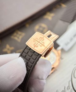 Patek Philippe Aquanaut 5062 18K Gold Wrapped Custom Full Moissanite Diamonds (1)