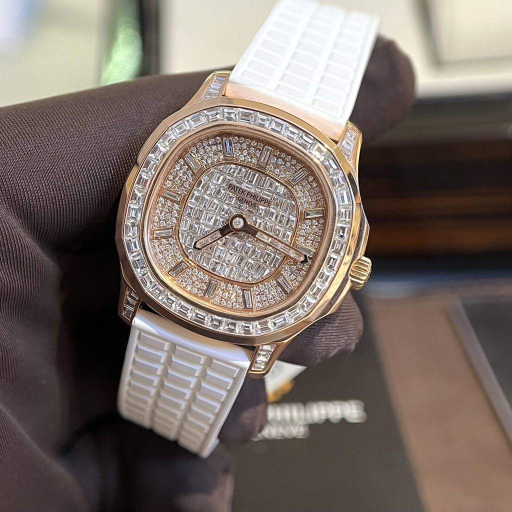 Patek Philippe Aquanaut 5062 Real Gold 18K Natural Diamonds Best Replica Watch 38 (4)