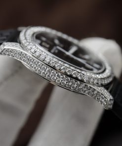 Patek Philippe Aquanaut 5067 Black Customs Full Moissanite Diamonds (6)