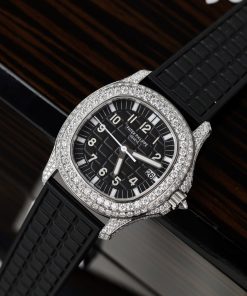 Patek Philippe Aquanaut 5067 Black Customs Full Moissanite Diamonds (6)