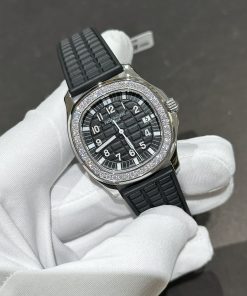 Patek Philippe Aquanaut 5067A Custom Moissanite Diamonds Black (1)