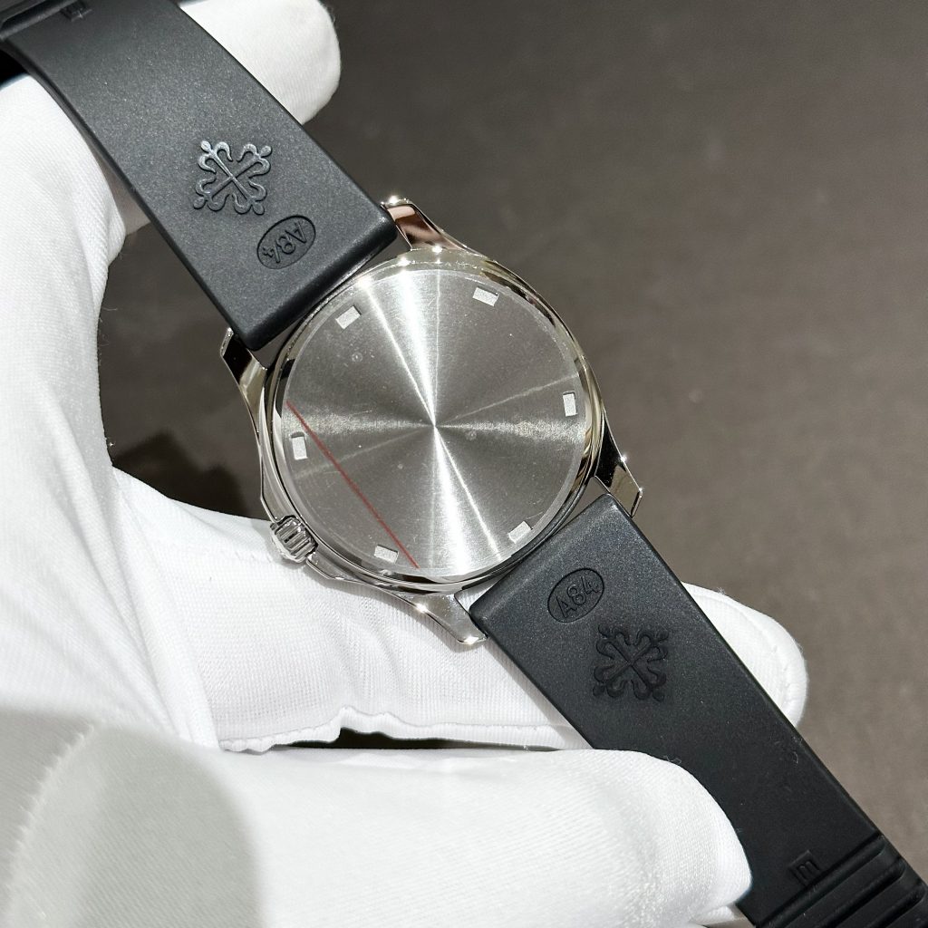 Patek Philippe Aquanaut 5067A Custom Moissanite Diamonds Black (1)