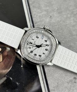 Patek Philippe Aquanaut 5067A Custom Moissanite Diamonds White (3)