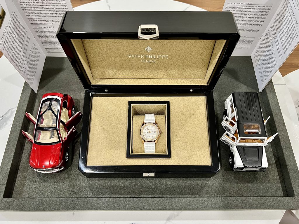 Patek Philippe Aquanaut 5067A Replica Watches Best Quality (1)