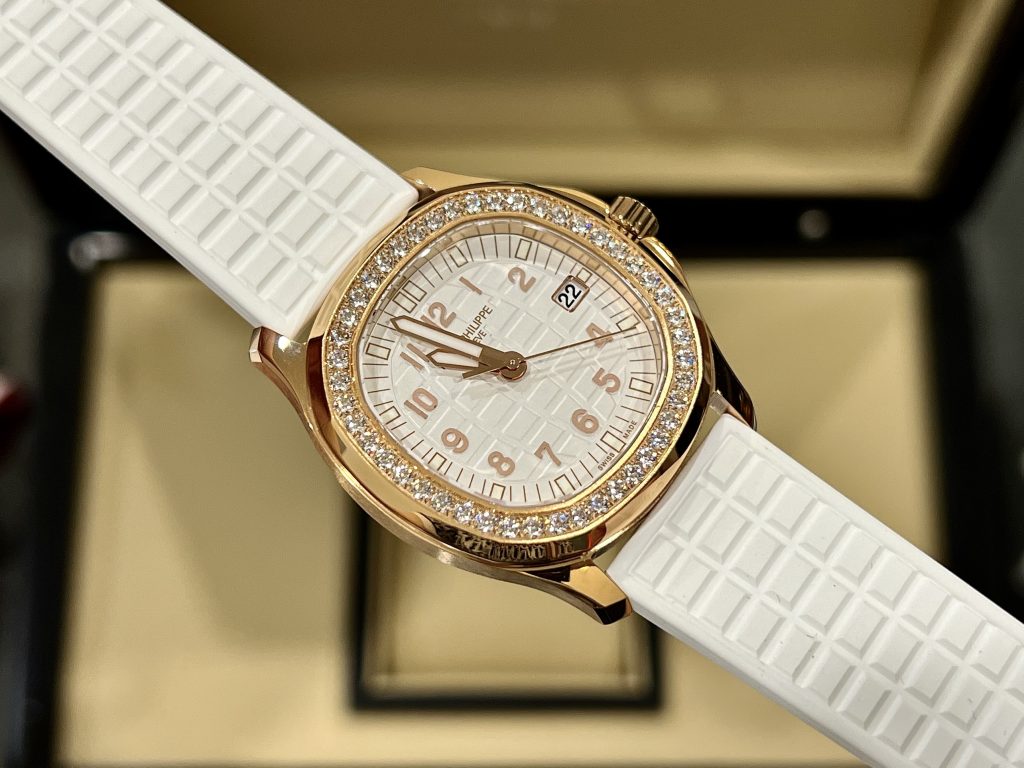 Patek Philippe Aquanaut 5067A Replica Watches Best Quality (1)